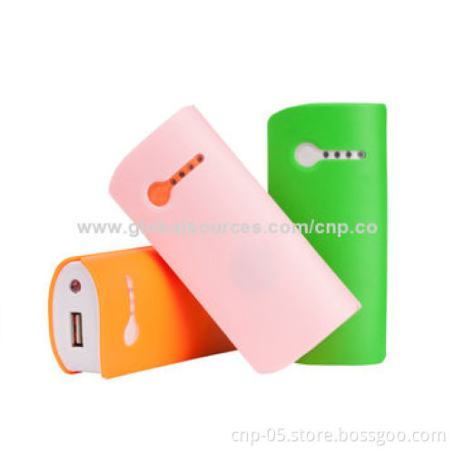 USB Battery Charger with 4,400mAh True Capacity, Used for Mobiles/GPS/MP3/MP4 Players and Tablet PCs